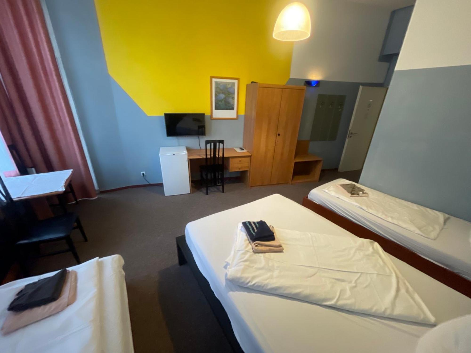 Hotel Pension Delta Berlin Luaran gambar